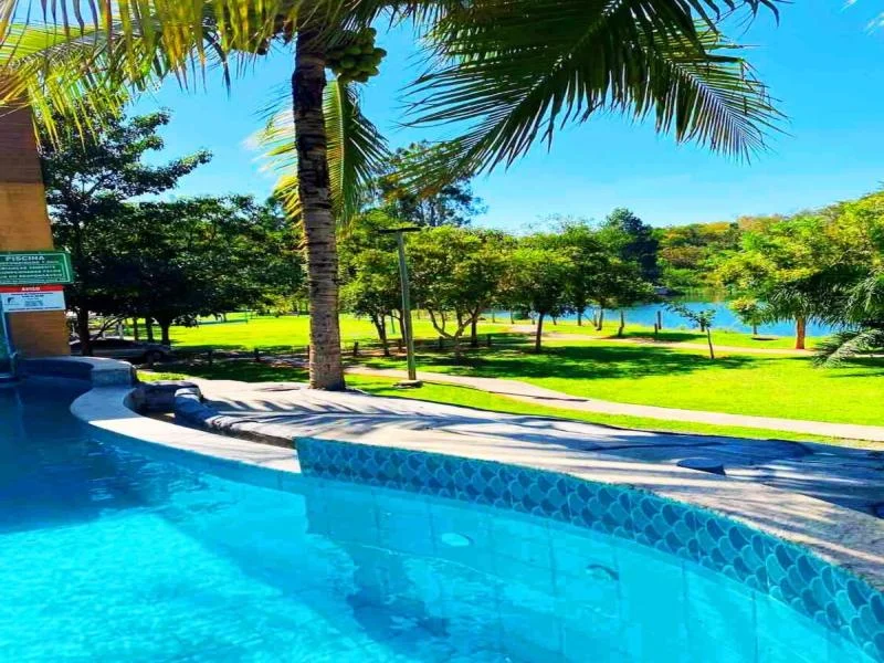 Foto PONTAL DO LAGO