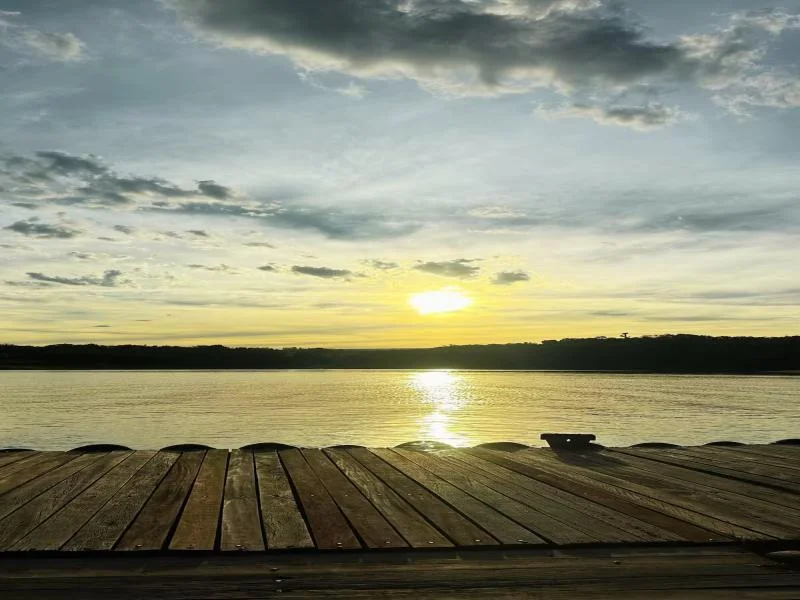 Foto PONTAL DO LAGO